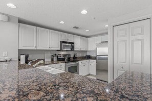 Fridge, microwave, oven, stovetop - Official Majestic Beach Resort - T2 1908 - Large 2BR 2BA - Sleeps 6 (Panama City Beach)