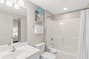 Hårtork och handdukar