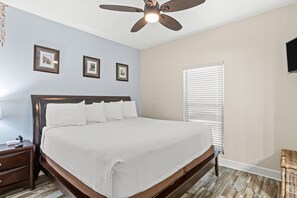 2 soveværelser, strygejern/strygebræt, gratis Wi-Fi, sengetøj