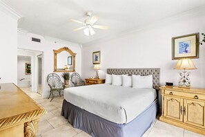 2 عدّة غرف نوم ومكواة/لوح كي وواي فاي مجانًا وملاءات أسرّة