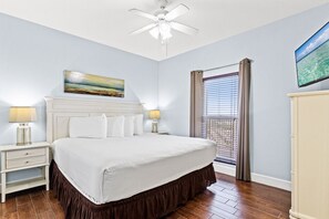 2 bedrooms, iron/ironing board, travel cot, free WiFi - Official Majestic Beach Resort - T1 1810 - Small 2BR 2BA - Sleeps 6 (Panama City Beach)