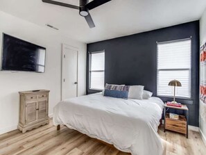 5 quartos, ferros/tábuas de passar roupa