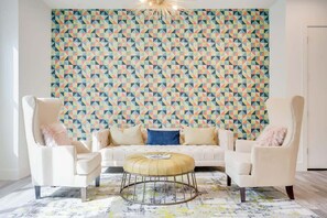 Interior - Cubist | Highland Park | Long term (Dallas)