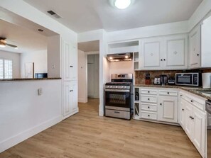Fridge, microwave, oven, stovetop - Preston Hollow Bungalow | Huge Yard (Dallas)