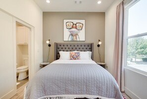 3 Schlafzimmer, Bügeleisen/Bügelbrett