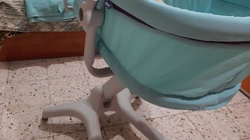 5 Schlafzimmer, Bügeleisen/Bügelbrett, WLAN, Bettwäsche