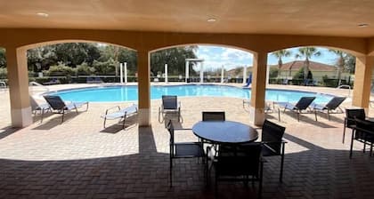 Cozy 1BR apt-Pool/Tennis/Gym/Near attractions