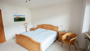 2 bedrooms, free WiFi