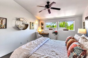 2 bedrooms, desk, iron/ironing board, free WiFi