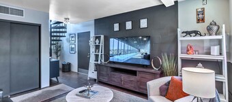 Modern Loft with Lush Garden and Spa in Historic Sam Hughes Neighborhood U of AZ