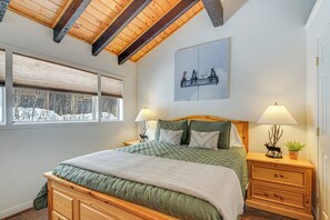 1 chambre, bureau, fer et planche à repasser, Internet gratuit