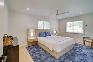 5 bedrooms, Internet, bed sheets - Well-Appointed Tulsa Home w/ Fire Pit & Patio! (Tulsa)