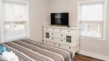 3 chambres, bureau, fer et planche Ă repasser, Wi-Fi gratuit