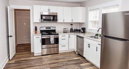 Salem Road Ranch | 3 BR w/ Outdor Firepit and Backyard