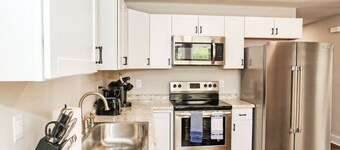 Sunny Hill Lincolnton Cottage | 4 Beds Close to Main St Shopping, Outdoor Deck