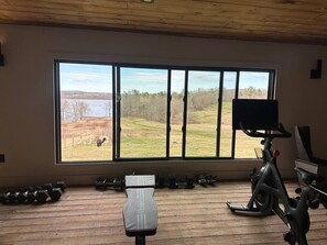 Fitness facility - Dome 1 - Luxury Dome at Come Spring Farm (Union)