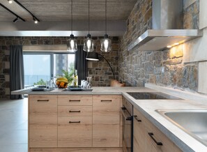 Fridge, oven, dishwasher, coffee/tea maker - Villa With Unique View (Rethymno)