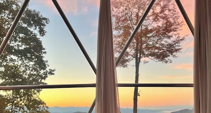 Truth Luxury Mountain Dome - Glamping w/ A/C, Hot Tub, and Extra Amenities