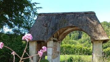 Enceinte de lâhĂ©bergement