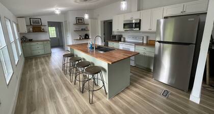 Blueberry Hill - Peaceful get away for the whole family!