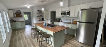 Blueberry Hill - Peaceful get away for the whole family!
