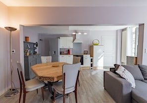 Standard Apartment, Non Smoking, Ground Floor | Private kitchen