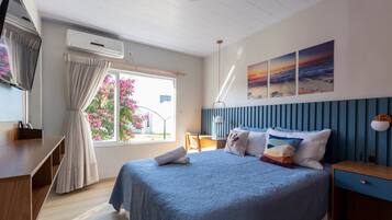 Casa Premium, acceso a la piscina | Ropa de cama de alta calidad y decoración individual