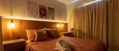 Premium House, Pool Access | Premium bedding, individually decorated, individually furnished