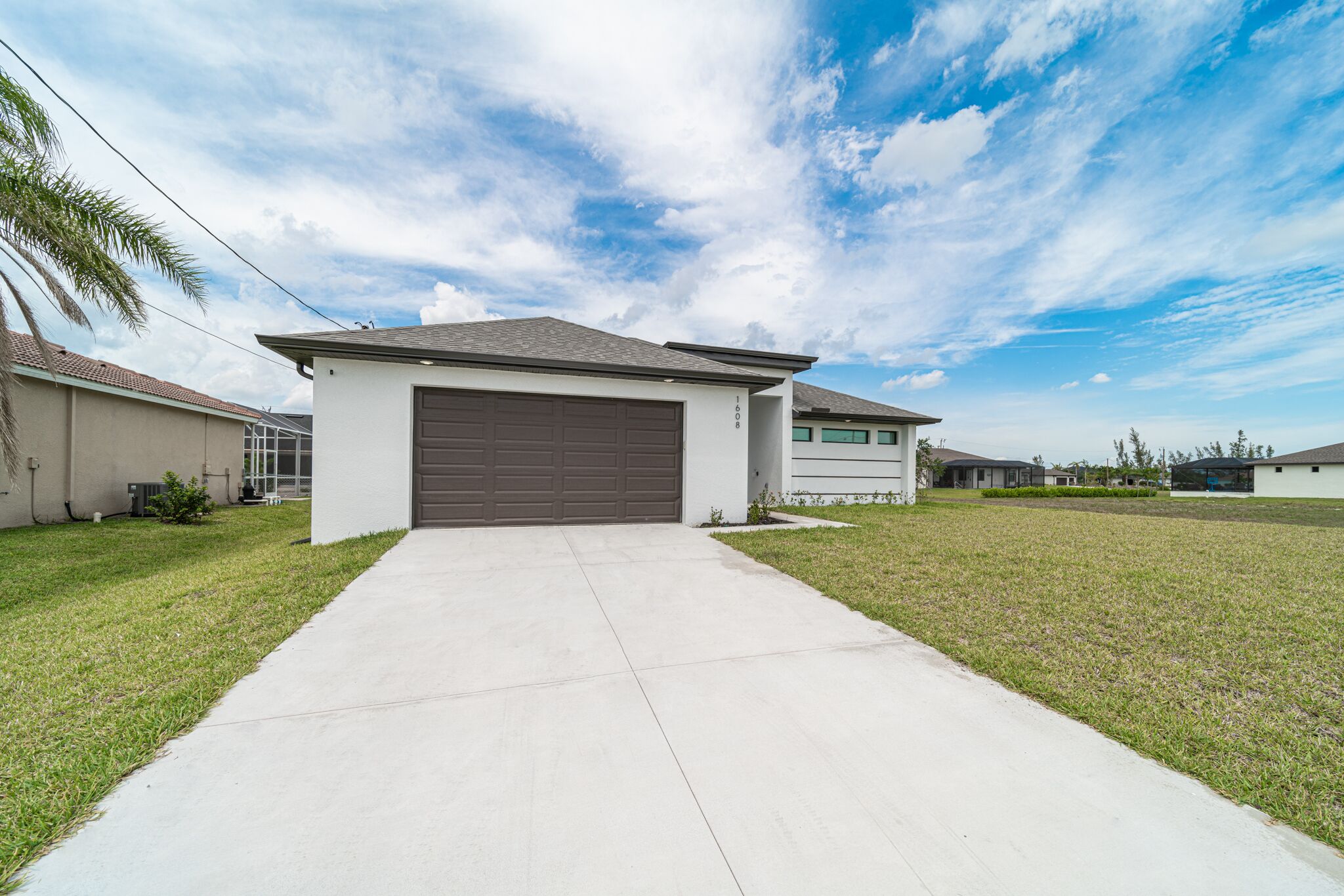 NEW and COMFY Home in Cape Coral