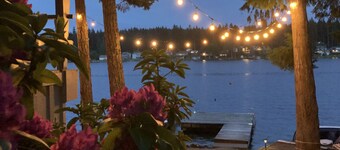 Charming Lakefront Cabin on Mason Lake with Pebble Beach and Private Dock