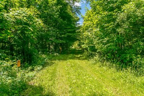 Property grounds - Wront listing. NOT active. SELECT FLX SUGAR HOUSE. (Naples)