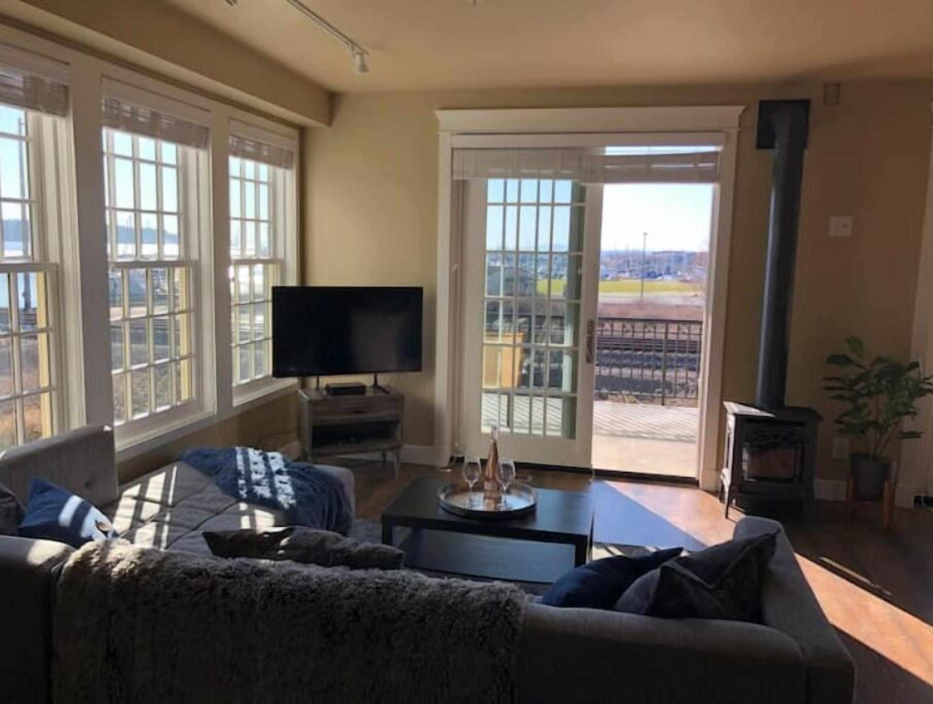 TV connectée, cheminée