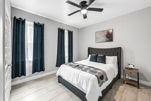 3 bedrooms, iron/ironing board, free WiFi, bed sheets