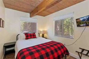 3 dormitorios, escritorio, wifi gratis y ropa de cama