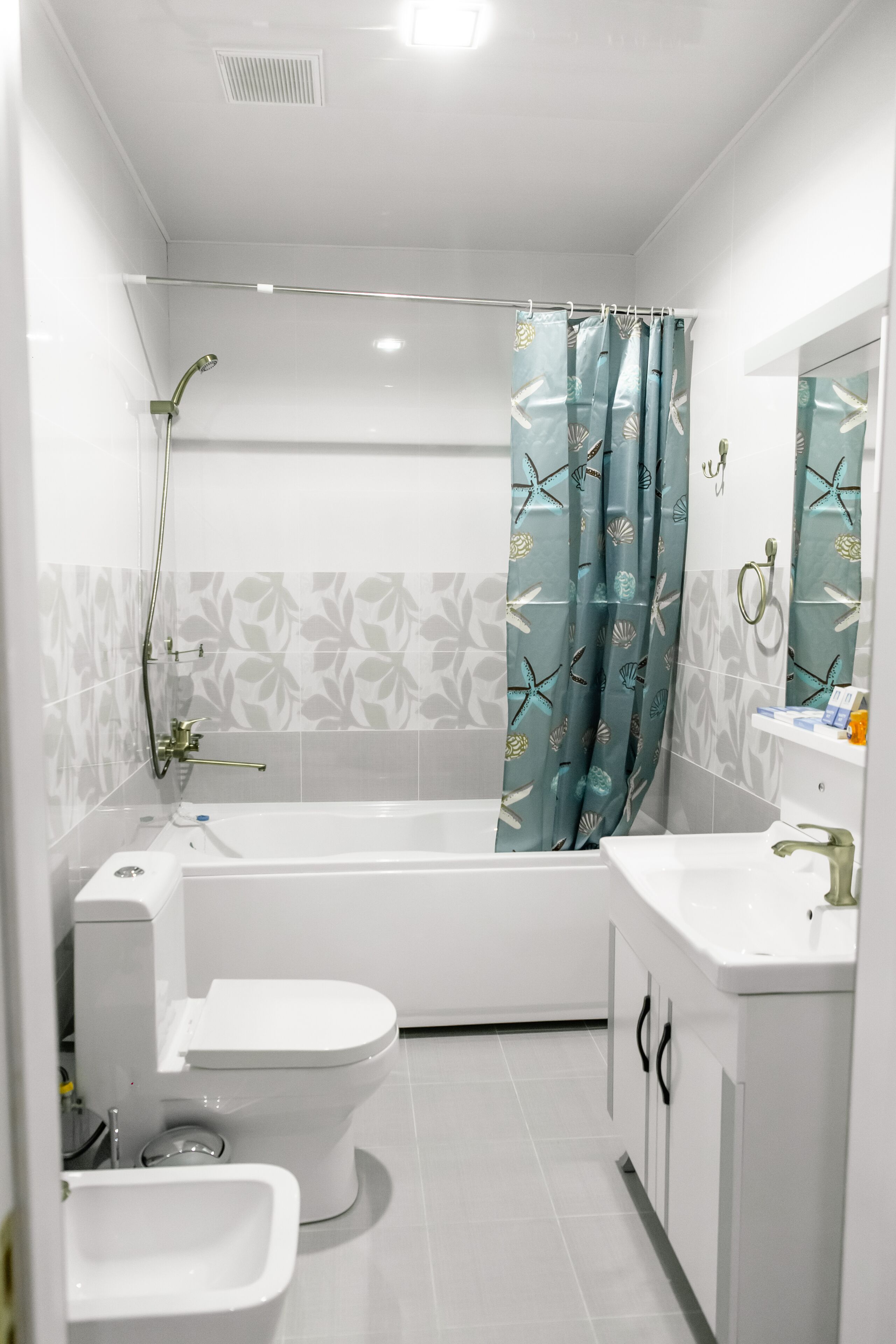 Photo - The Royal Hotel