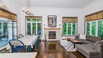 Smart TV, fireplace, video games, DVD player