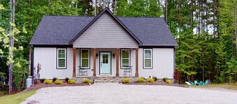 New property at Kerr Lake with dock! Family-sized w/ game room and large porch!