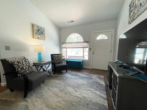 Televisión, oficina