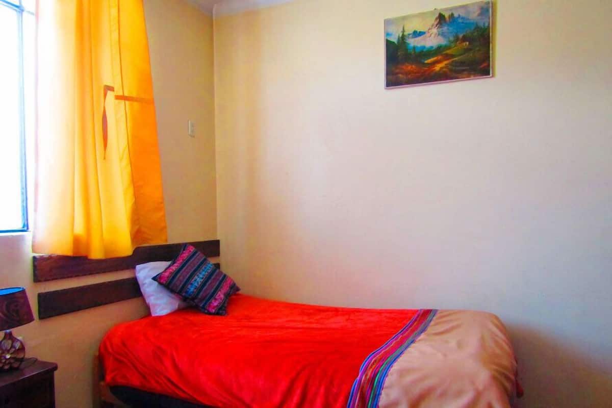 Habitación doble estándar | Wifi gratis y ropa de cama