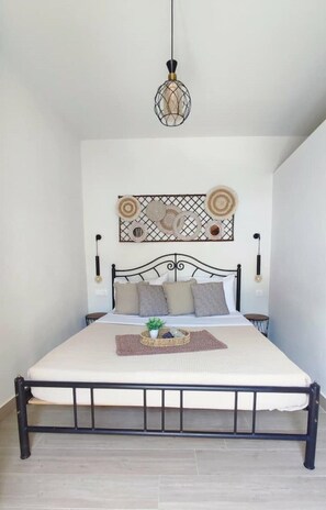 2 bedrooms, travel crib, free WiFi, bed sheets - 1910 (Ηρακλειο)