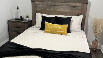 1 bedroom, iron/ironing board, free WiFi, bed sheets