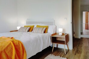 4 bedrooms, WiFi, bed sheets - Desconectaengalicia Casa A de Lola (Sanxenxo)