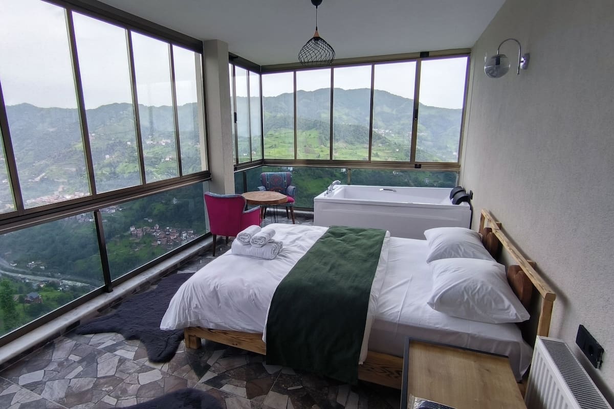 Deluxe Villa | 1 bedroom, soundproofing, free WiFi, bed sheets