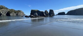 3 bedroom 2 bathroom house in Victoria N.L 