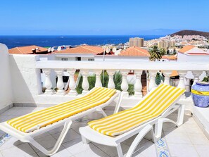Panoramic Studio Suite | Terrace/patio - PORT ROYALE Apartments (Arona)