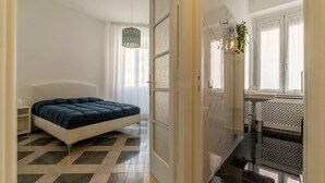 Interior - St. Peter's & Castel Sant'Angelo - Cozy APT (Roma)
