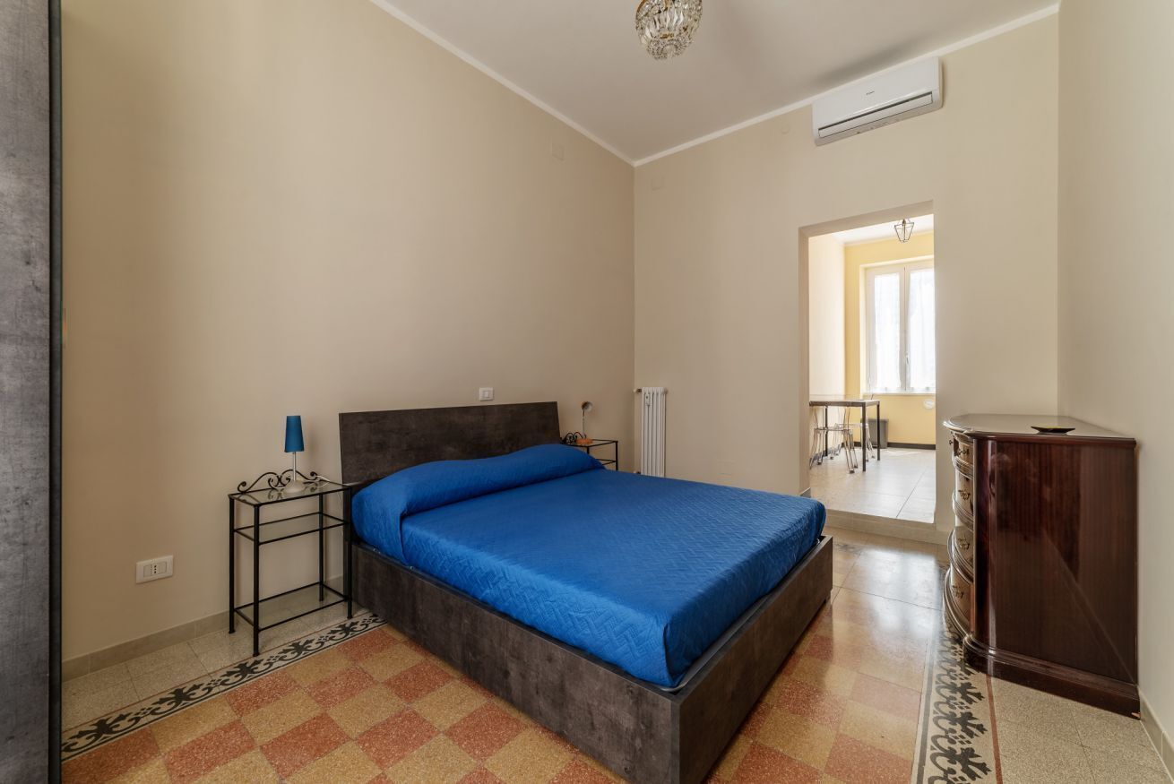 1 bedroom, iron/ironing board, internet, bed sheets