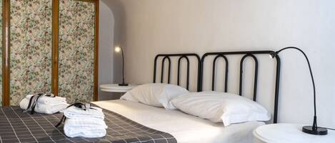 1 chambre, fer et planche à repasser, Wi-Fi