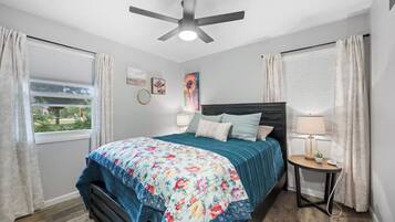 2 bedrooms, iron/ironing board, free WiFi, bed sheets