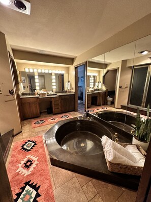 Shower, jetted bath, towels, soap